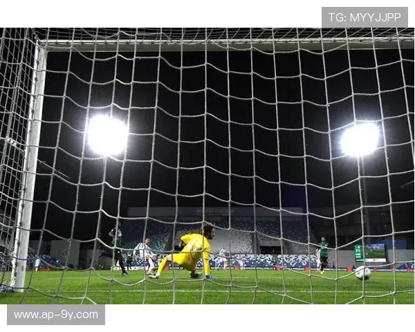 围绕足球掷向水平立柱呈现炫酷转场效果的创意技巧全解析指南篇章